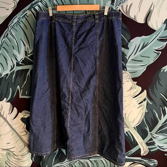 Denim button front skirt - Picture 3 of 5
